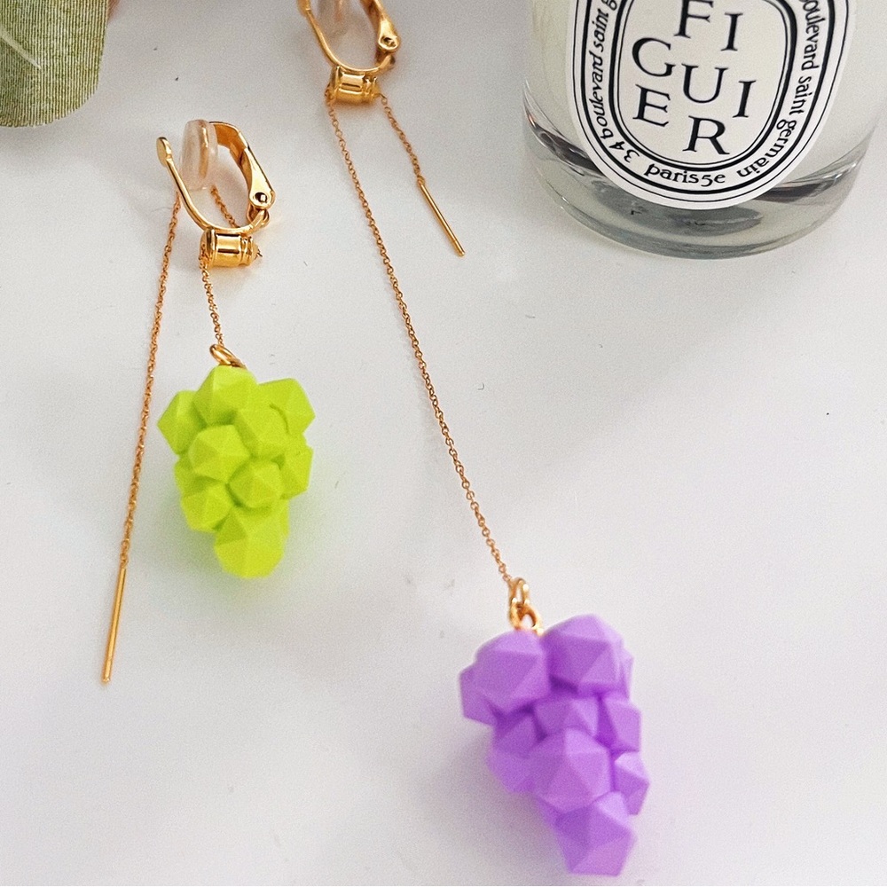 Ear clips
